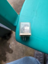 1974 1975 Chevrolet Camaro Nova 1974-80 Corvette Horn Relay Gm 370113 Clear Used