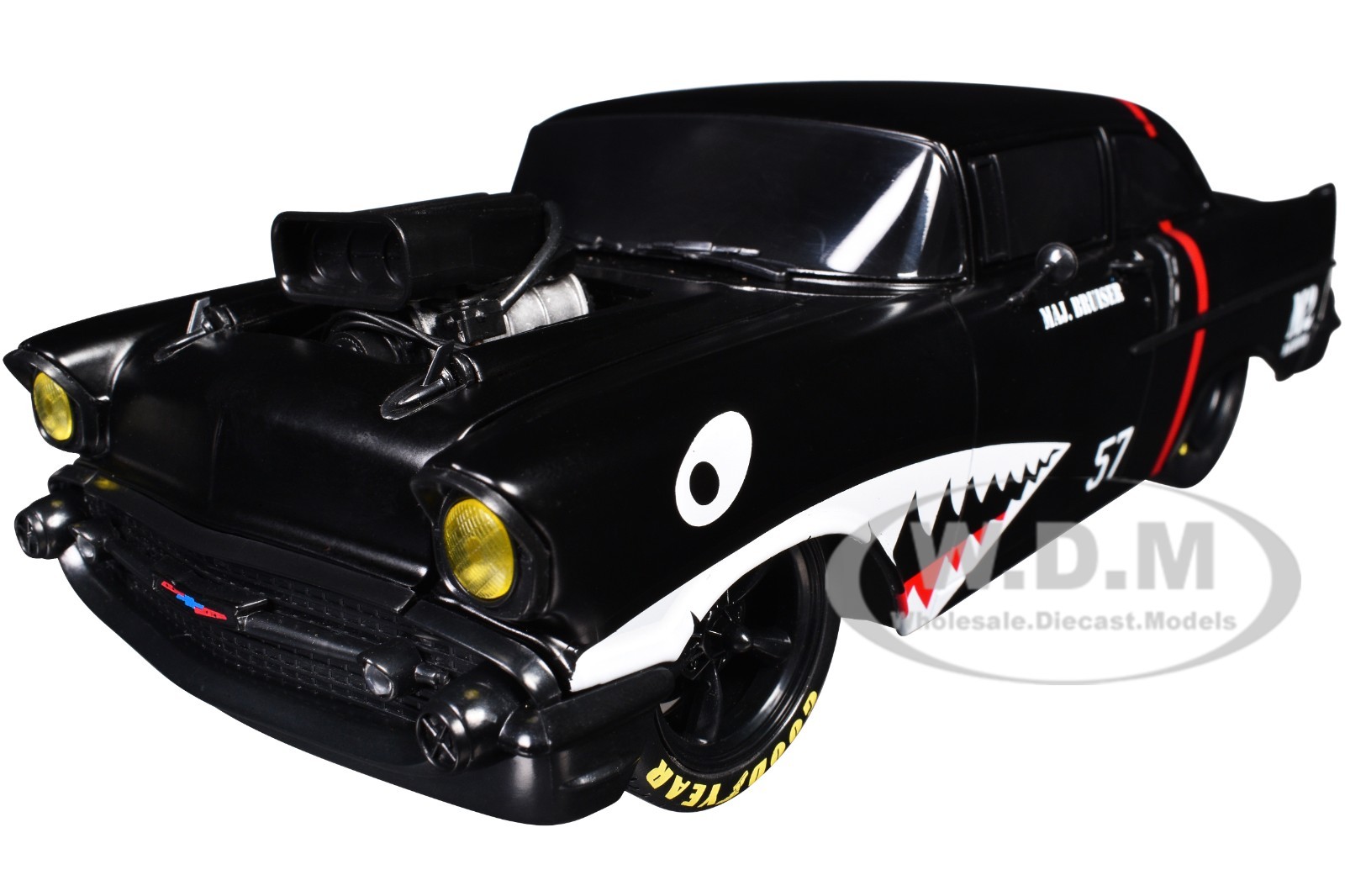 1957 CHEVROLET 150 СЕДАН MAJ BRUISER МАТОВО-ЧЕРНЫЙ 1/24, ОТЛИТЫЙ ПОД ДАВЛЕНИЕМ M2 40300-128 A