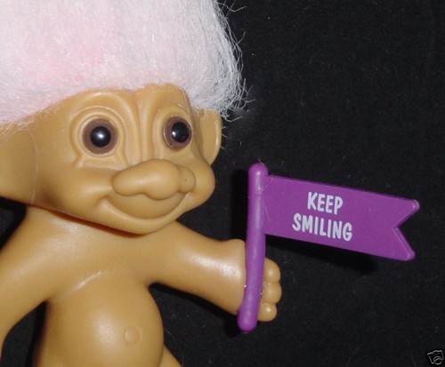 KEEP SMILING TROLL Russ Message Troll 3" NEW IN BAG - Picture 3 of 3