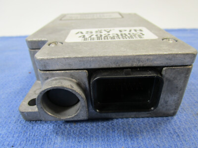 @ 即購入 NEW CASE IH NEW HOLLAND ELECTRONIC CONTROL UNIT 47923893