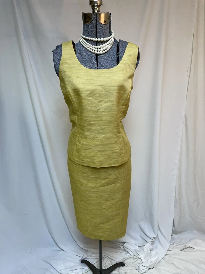 Traje Falda Kasper Talla 10 Conjunto de Tres Piezas 32X25 Negocios Ejecutivo Formal Brillo Foto 3 de 4