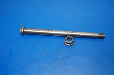 1992 92-93 KX125 KX250 KLR650R SWINGARM AXLE SHAFT BOLT SPINDLE LINK 33032-1167