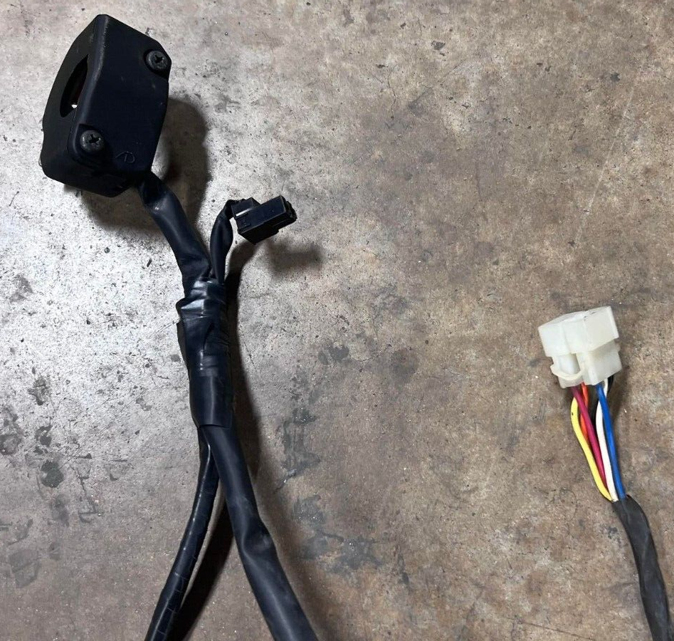 2006-2011 KAWASAKI NINJA ZX14 RIGHT SIDE SWITCH CONTROL UNIT