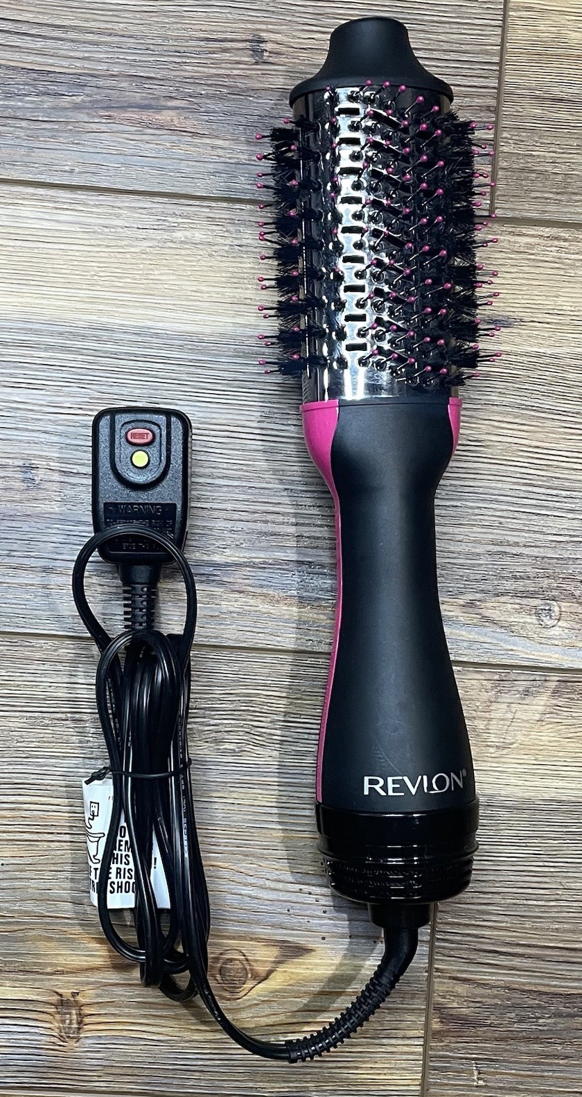 REVLON One-Step Hair Dryer and Volumizer Hot Air Brush RVDR5282