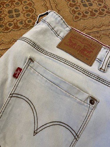 Levi's Vintage Jeans Levis Taglia W25-28-29-30-32-33-34-36-38-40 - Foto 2 di 11