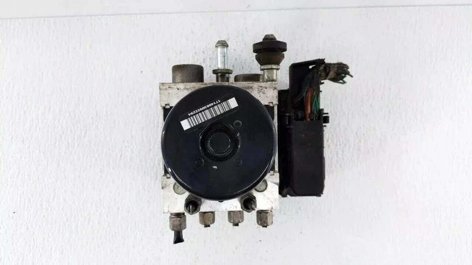 2009-2010 Jeep Grand Cherokee ABS Anti-Lock Brake Pump Assembly OEM - Image 4 of 4