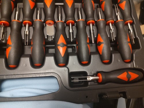 Steelman 95839 23 Piece Universal Terminal Tool Kit - 第 7/10 張圖片