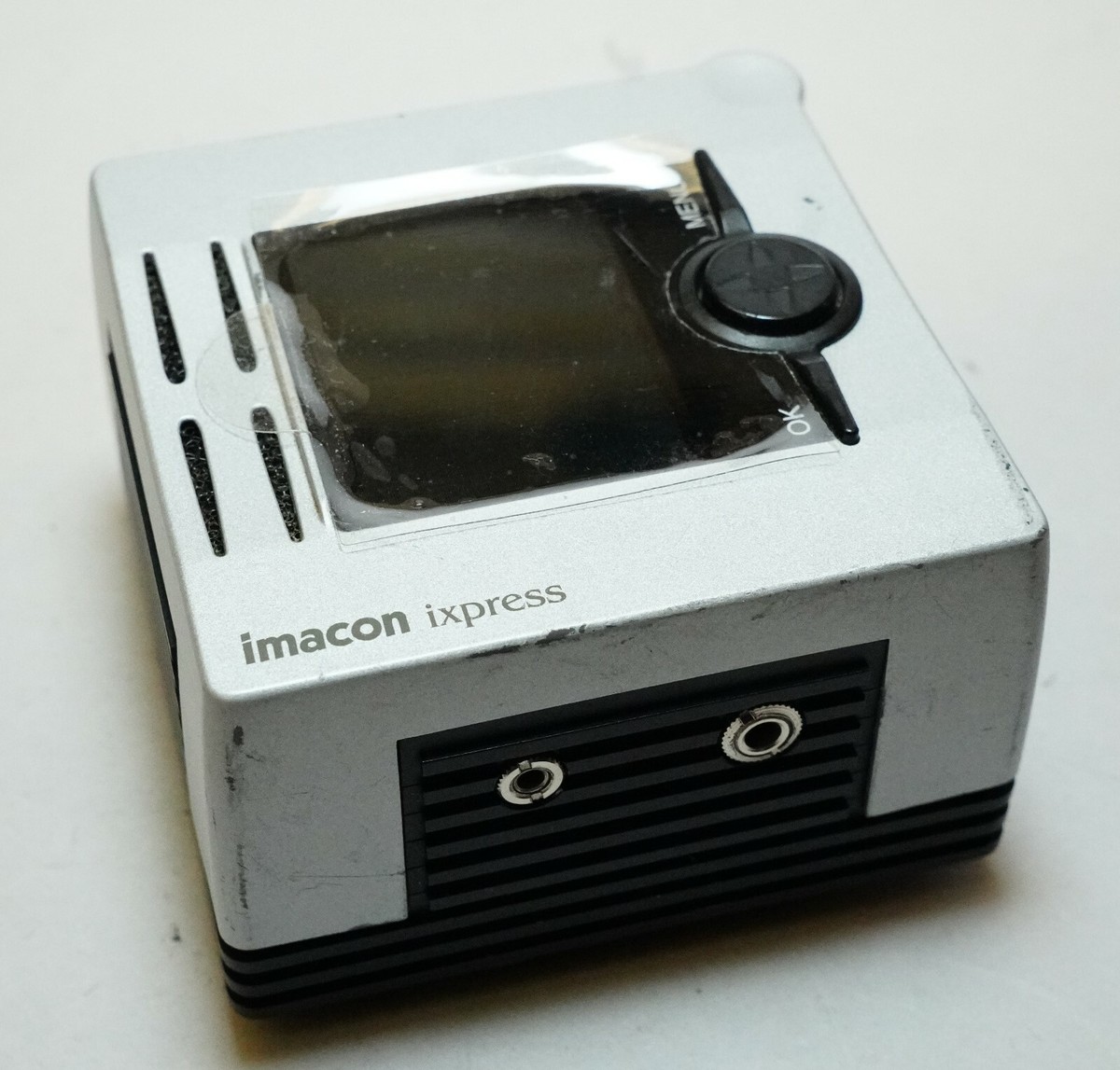 Imacon Ixpress 132C CCD Digital Back Full Spectrum Modified Imacon Ixpress 132C CCD Digital Back Full Spectrum Modified