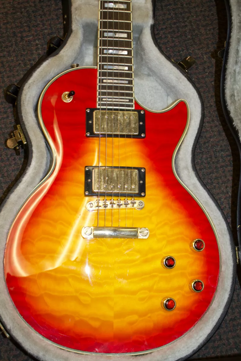 Epiphone les paul custom cherry cheap sunburst