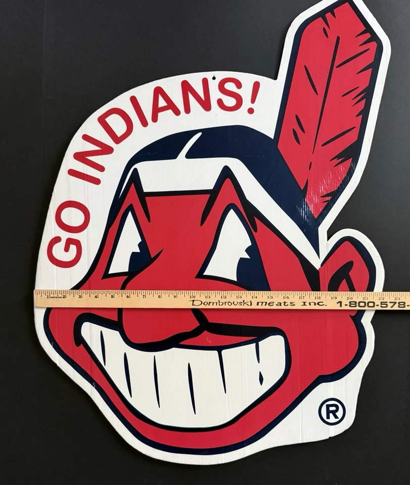 31” x 22” Vtg Waterproof Cleveland Indians Corrugated Chief Wahoo Yard Wall Sign - Image 4 of 4