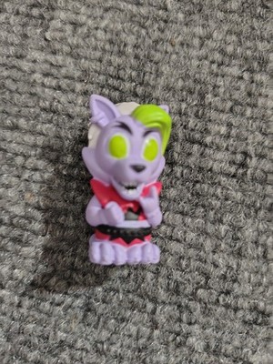 FNAF Roxanne Wolf Mini Figure Five Nights At Freddy s Security Breach Toy