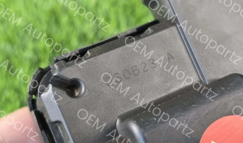 Toyota ES350 2007 Transmission Control Computer Module 89530-33040 Oem used - Picture 9 of 15