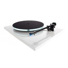 REGA PLANAR 3 BIANCO GIRADISCHI VERSIONE SENZA TESTINA SIGILLATO GARANZIA ITALIA