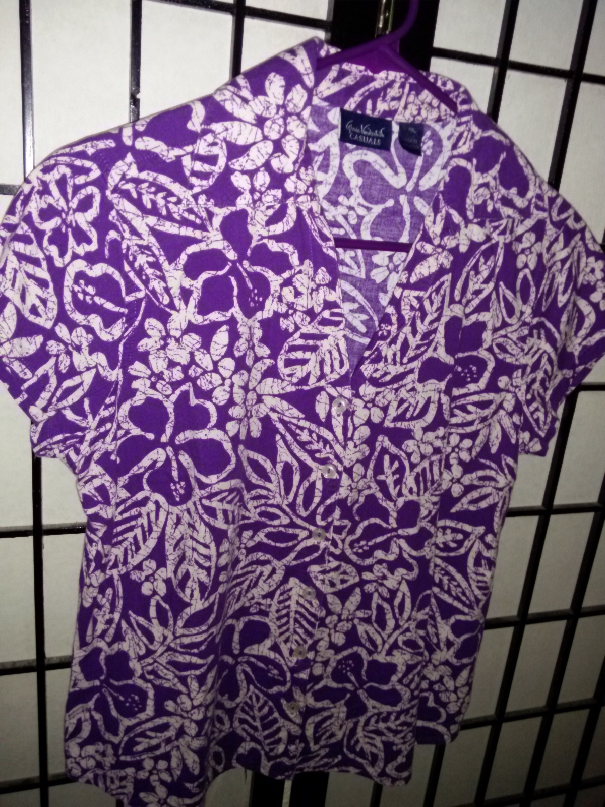 Gloria Vanderbilt Women's Button Top Shirt, Cotton, Lavender PS, floral