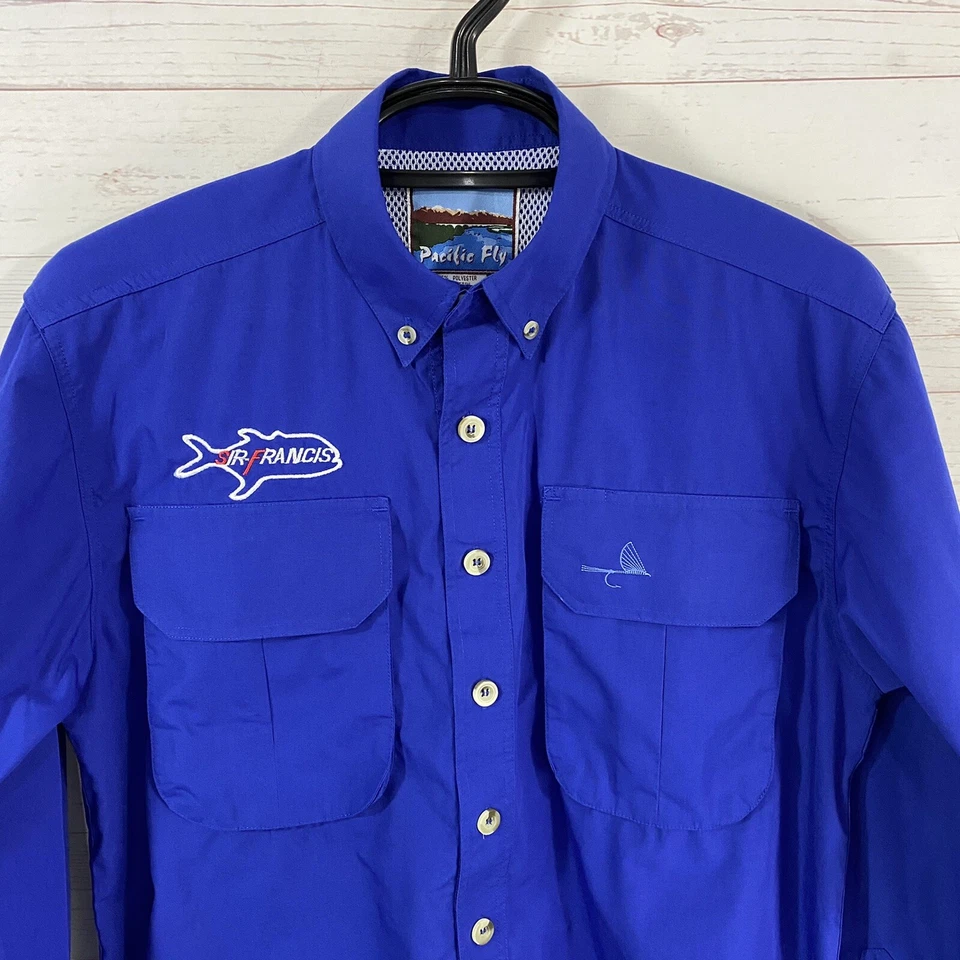 Camisa de pesca Pacific Fly ventilada pequeña azul manga larga con lengüeta enrollable logotipo 'Sir Francis' Foto 2 de 4