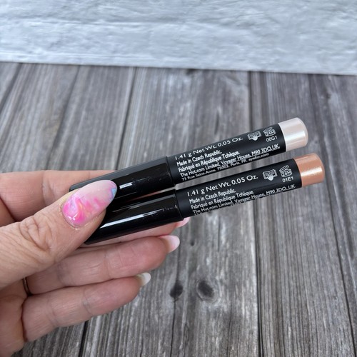 Eyeko Spotlight Highlight Pencil Duo Pearl & Champagne 1.41g Each ~ New - Picture 3 of 4
