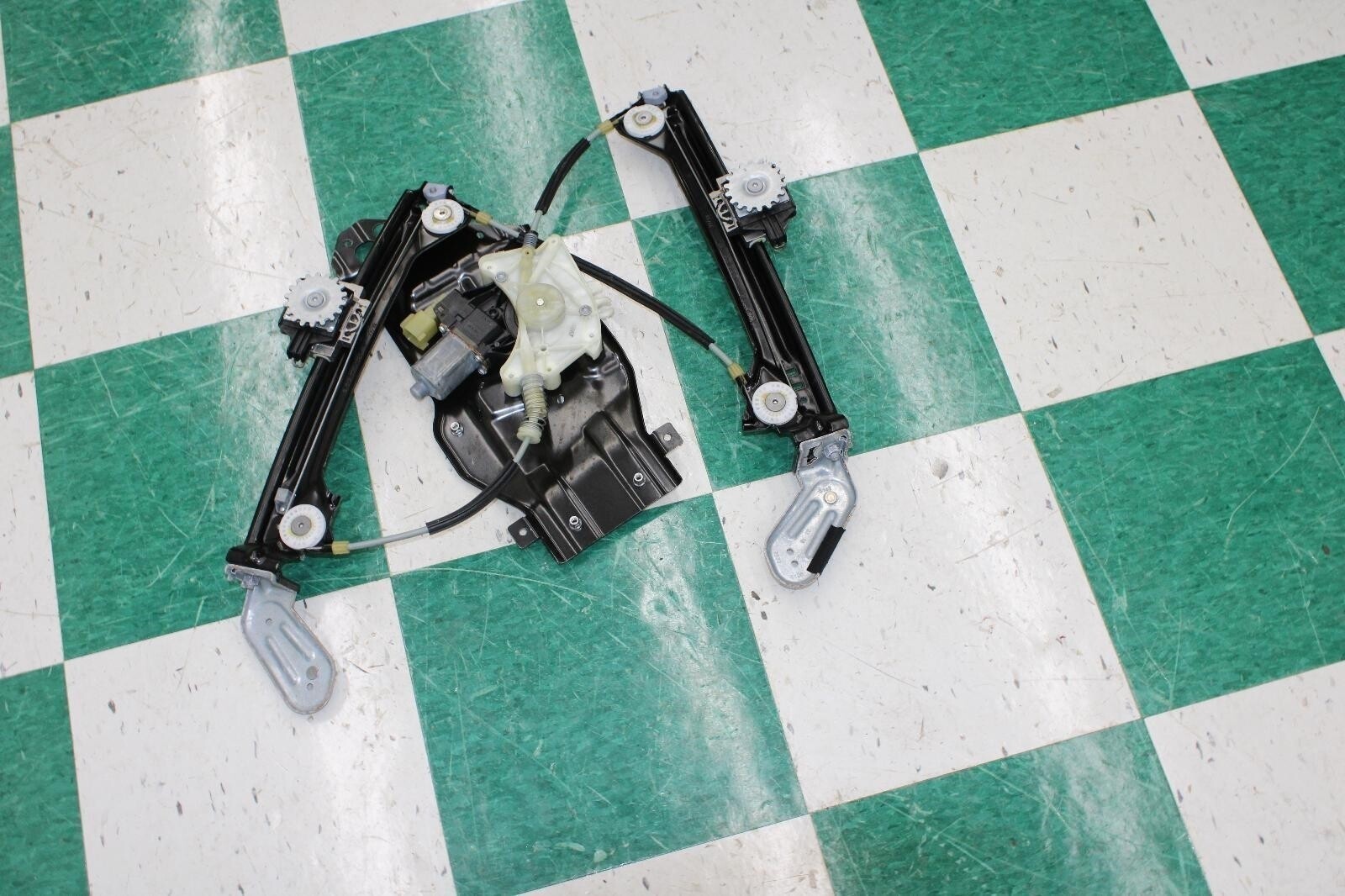 Maserati Ghibli 2014-2021 Rear Left Power window motor