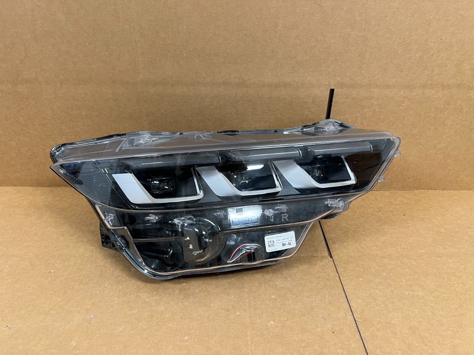 OEM 2024 2025 2026 FORD MUSTANG LED HEADLIGHT CHROME BEZEL RIGHT RH W/ MODULE