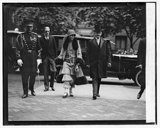 Mr. & Mrs. Coolidge,Wallace wedding,5/14/24,Grace Goodhue,President,1924