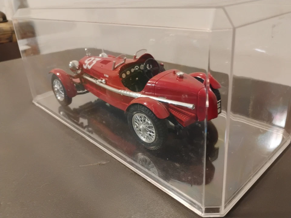 BURAGO 1:18 Diecast 1931 Alfa Romeo 8C 2300 Monza - Modelo de coche de colección Foto 4 de 4