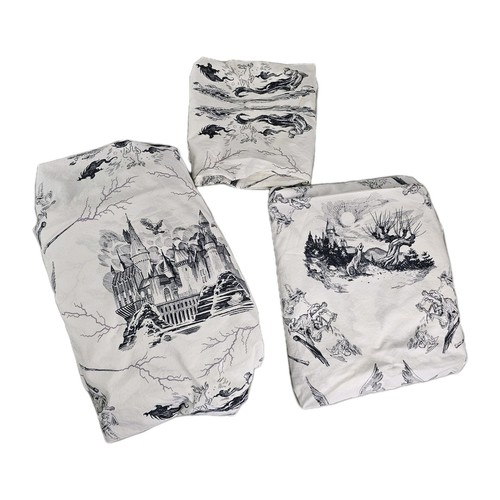 Harry Potter Pottery Barn Etched Scene Twin XL Sheet Set Fitted/Flat/Pillow Case