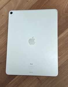 Original Apple iPad Pro 12.9 3.Gen A1876 Backcover Gehäuse Akku Kamera Vorm Weiß