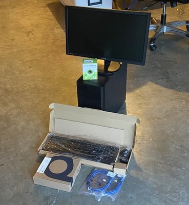 Dell OptiPlex 3050 SFF i5 Desktop Computer BUNDLE Windows 10 PRO 500GB HDD