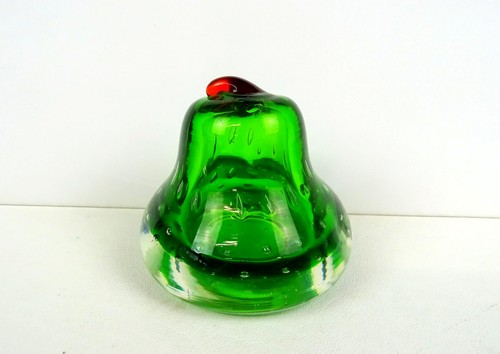 Studio Art Glass Green Cased Controlled Bubble Vintage Pear 2 5/8" Paperweight