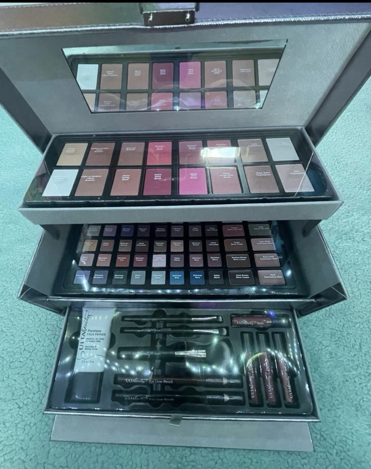 ULTA Beauty Box GLAM Edition - 94 Pc Makeup Kit Light Purple New Zipper Case
Opens in a new window o