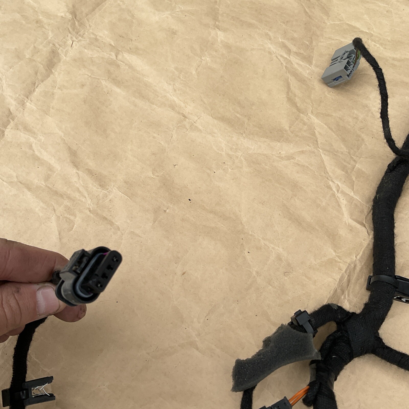 14-18 Maserati Quattroporte Front Left Door PanelWire Harness 06700075490 OEM