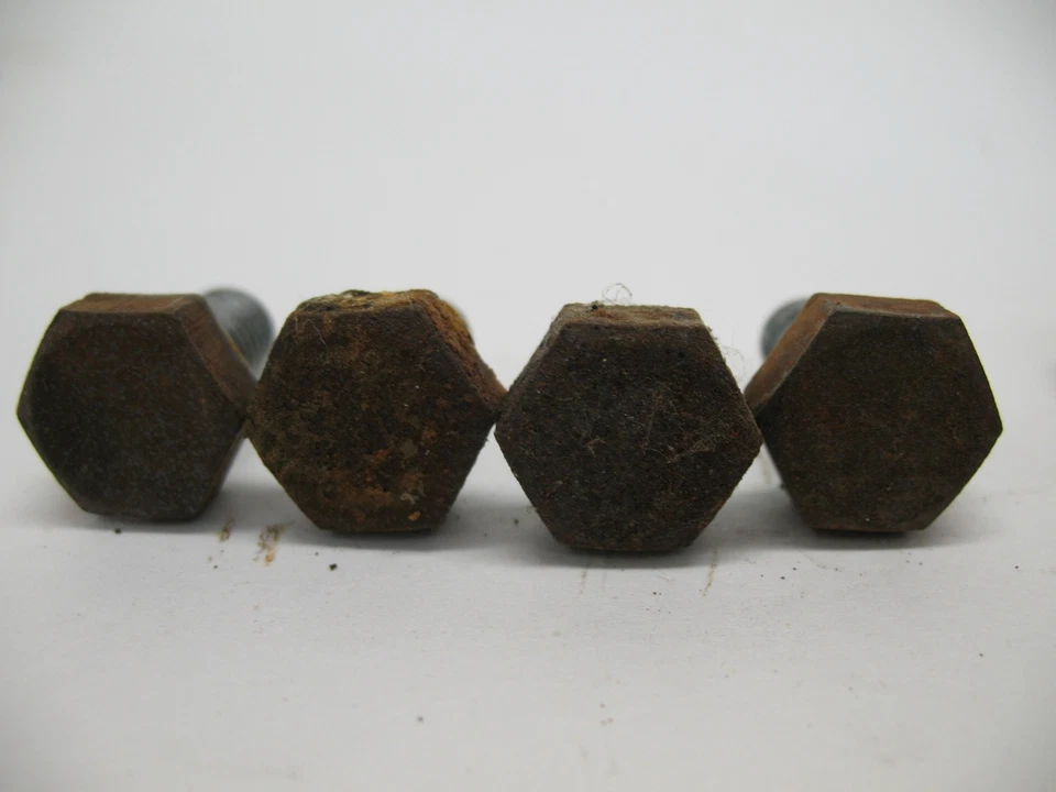 Honda CT200 CT 200 TRAIL 90 1964 pernos de montaje en bastidor trasero 92000-08016-0A Foto 2 de 4