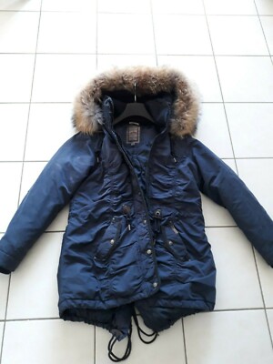 Winterjacke blau Größe 44 von Dreimaster mit echtem xxl-Pelz an