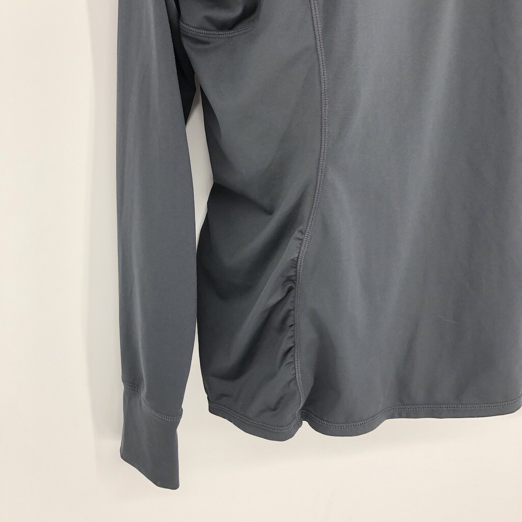 Athleta Women's Black Solid Polyester Long Sleeve… - image 3