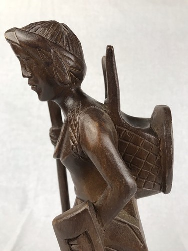 Vintage Wood Warrior Carving 31cm - Picture 10 of 12