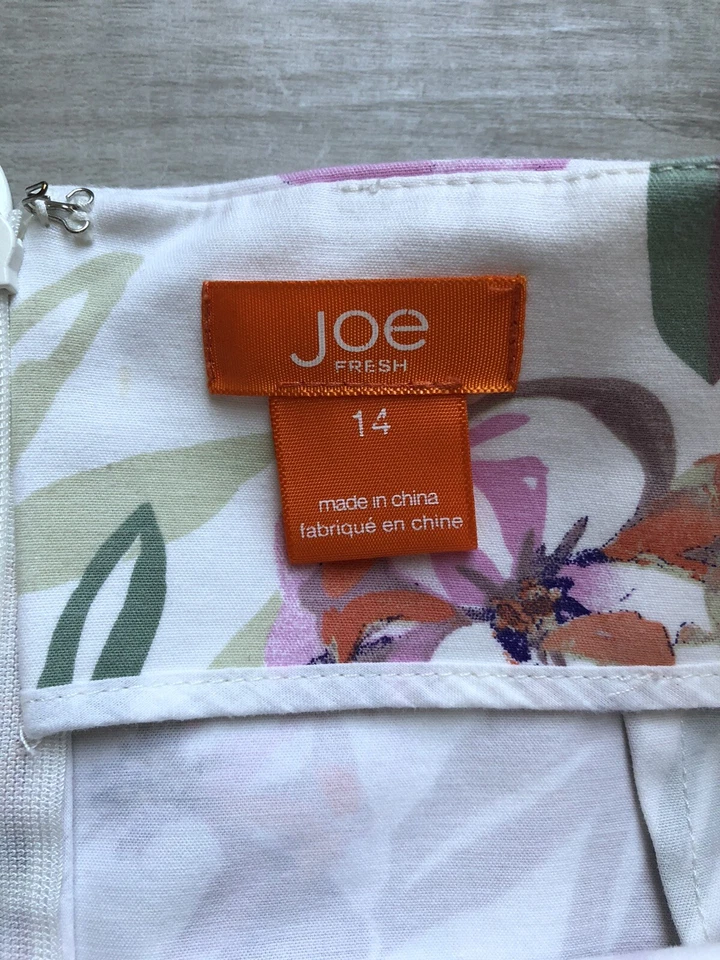 Joe Fresh Floral Skirt Size 14 - Image 4 of 4