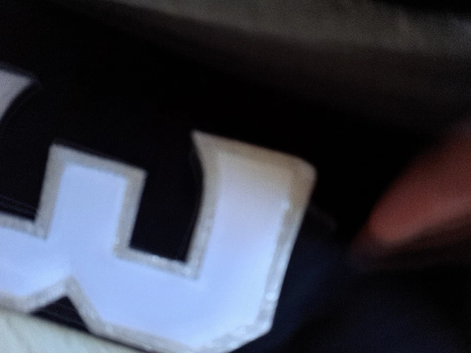 Camiseta mediana para hombre Jonathan Quick Los Angeles Kings negra Adidas 50 Foto 4 de 4