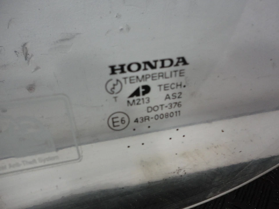 2003 Honda Element Ex vidro dianteiro esquerdo da porta do lado do motorista - Imagem 3 de 4