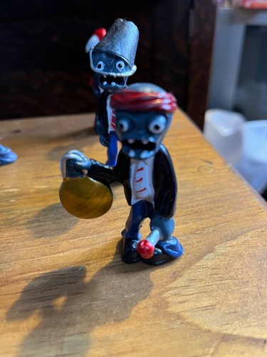 Plants vs. Zombies PVC Toy Lot - 11 Figures 2-4 inch - Foto 3 di 8