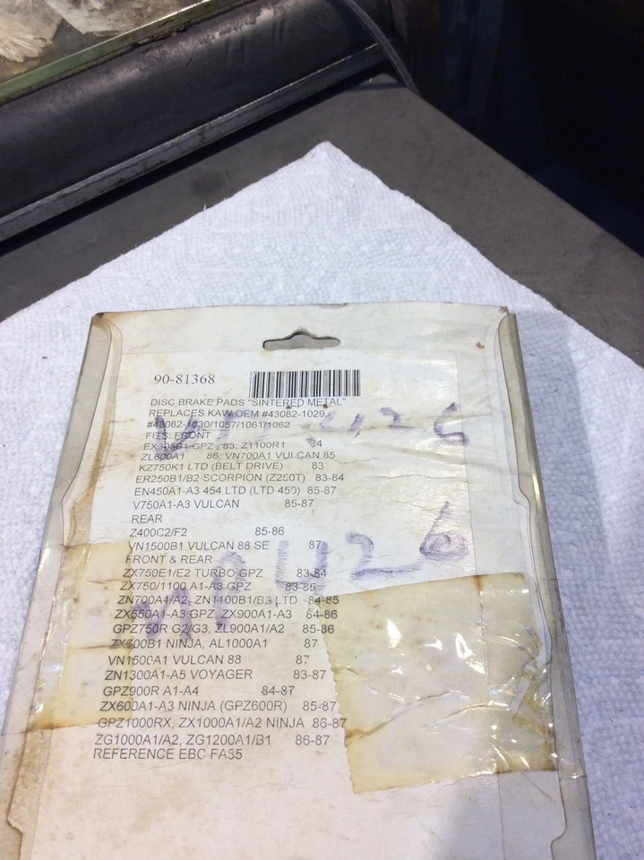 Pastillas de freno Emgo Kawasaki ZN700/750/1100, EN450 LTD/EN500 90-01 #90-81368 Foto 3 de 4