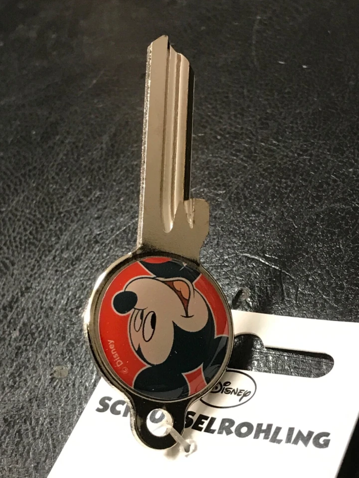 Schlüssel/Anhänger  Disney „ Mickey Mouse „ - Bild 2 von 4