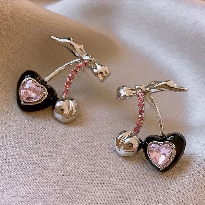 Lindos Pendientes Corazón y Cereza Circón Rosa Foto 2 de 4