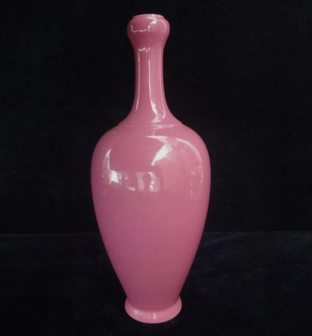 Chinese Antique Pink Monochrome Glazed Garlic-Head Porcelain Vase