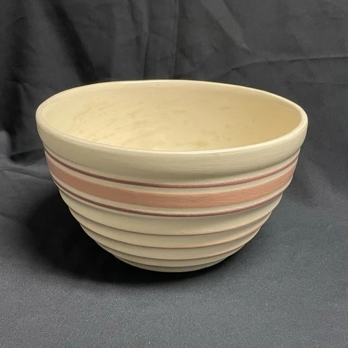 McCoy USA Pottery 10” Dia. Yellowware Pink Mauve Bands Bowl Mixing Beehive