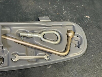 2000-2006 BMW E46 323 325 330 REAR TRUNK EMERGENCY TOOL SPARE TIRE