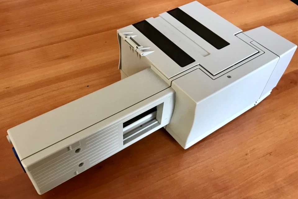 + Nikon Slide Feeder SF-200(S) - für Coolscan 5000 ED / 4000 ED  - Top Zustand + - Bild 2 von 4