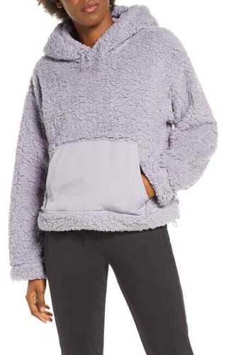 pullover plush