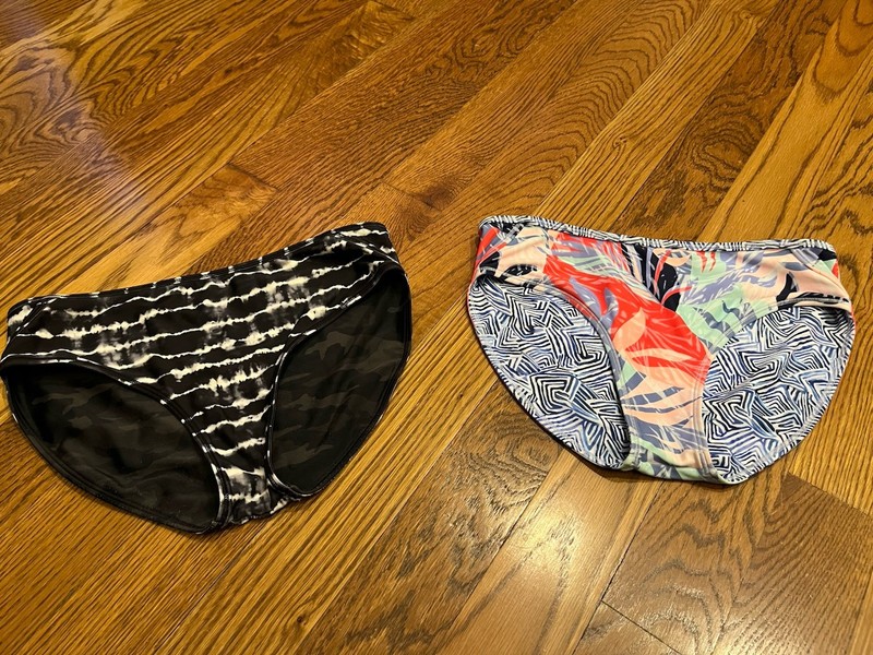 Athleta Girl Reversible Bikini Swim Bottoms Sz XXL/16, Preowned, Set Of 2