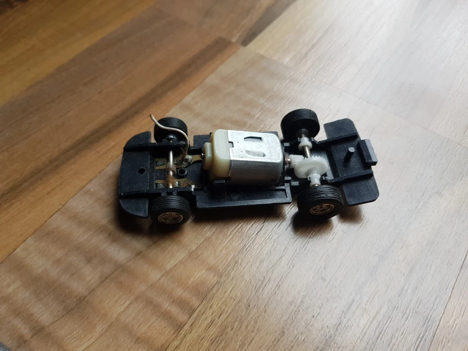 Carrera Bahn Rennauto über 40 Jahre alt - Bild 2 von 4