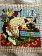 VTG Siamese Needlepoint Cat Books Flowers Small Grannycore Cottage Handmade
