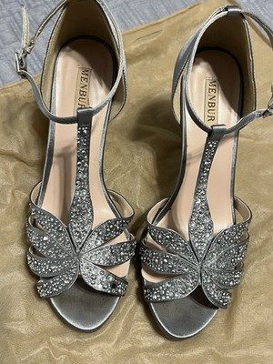 Menbur Silver Metallic Satin With Front Embellishments Shoes Pump Sz EUR 38 7.5